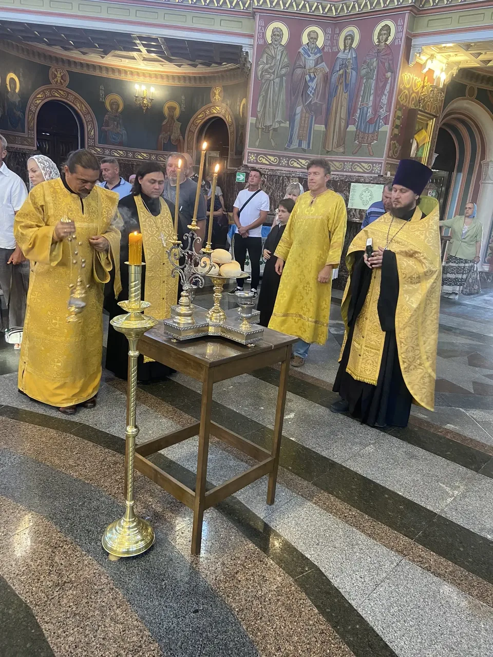 В канун Недели 13-й по Пятидесятнице в Свято-Николаевском соборе совершено Всенощное бдение