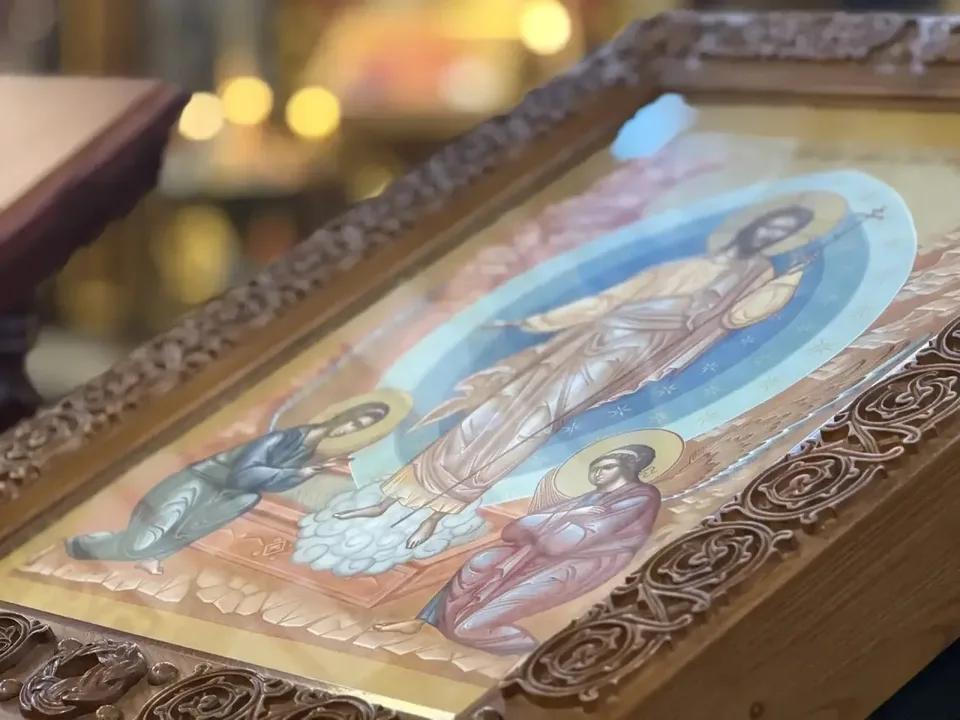 В Неделю 15-ю по Пятидесятнице, глас 6-й. Положение честно́го пояса Пресвятой Богородицы. Перенесение мощей блгвв. кн. Петра, в иночестве Давида, и кн. Феврони…